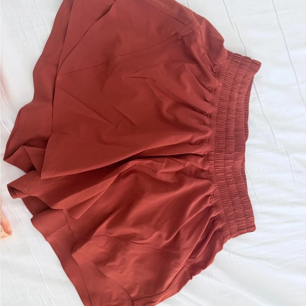 lululemon athletica Women's Athletic Shorts in Rust Red - Picture 2 of 2